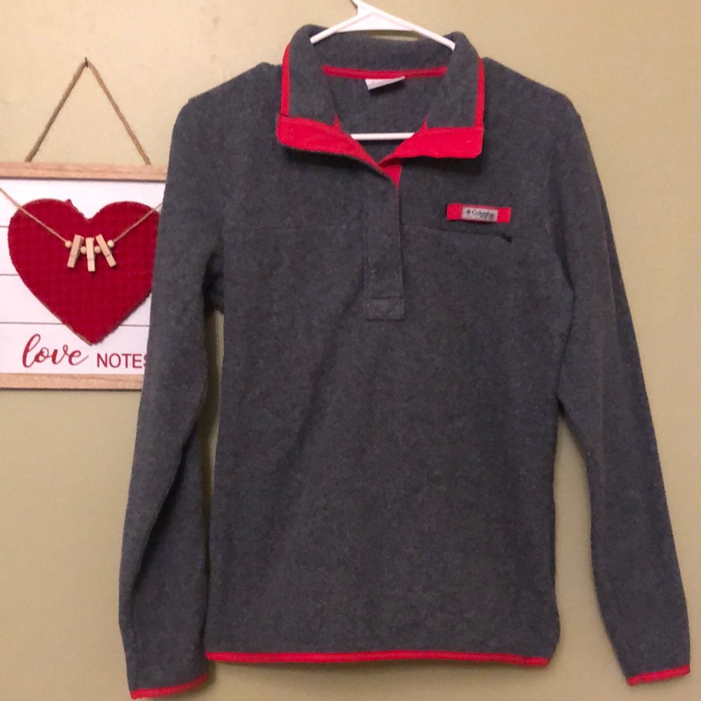 Columbia PFG women’s size small fleece jacket sweater